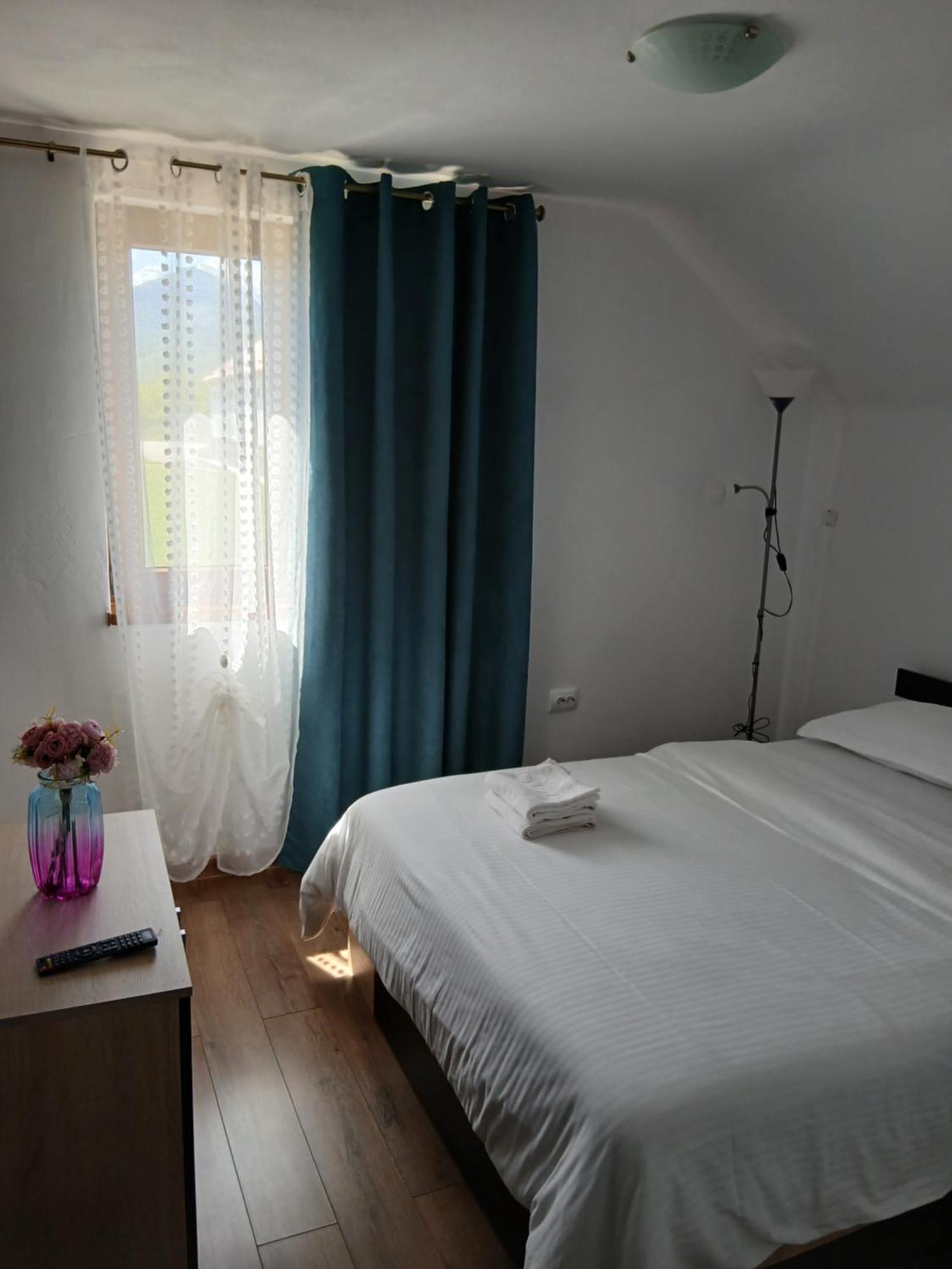 Casa Loredana Cîrţişoara エクステリア 写真